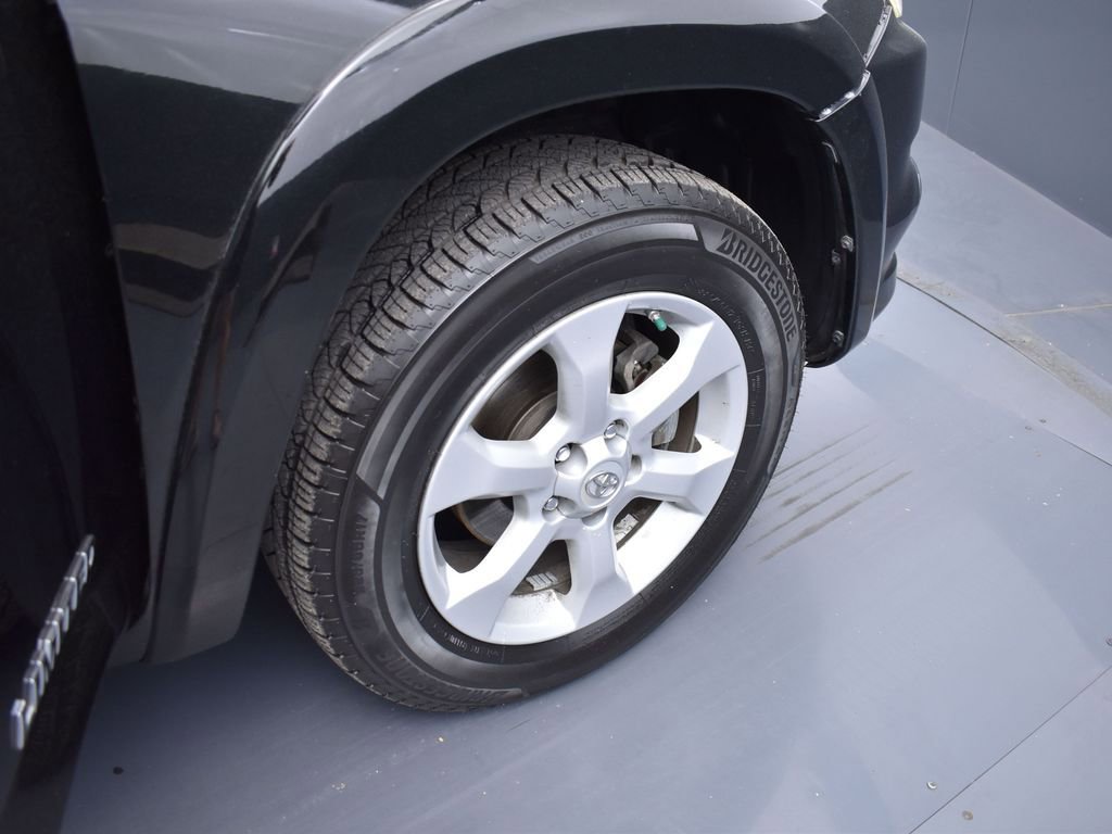 Used 2012 Toyota RAV4 Limited w/ Navigation Value Pkg image 26