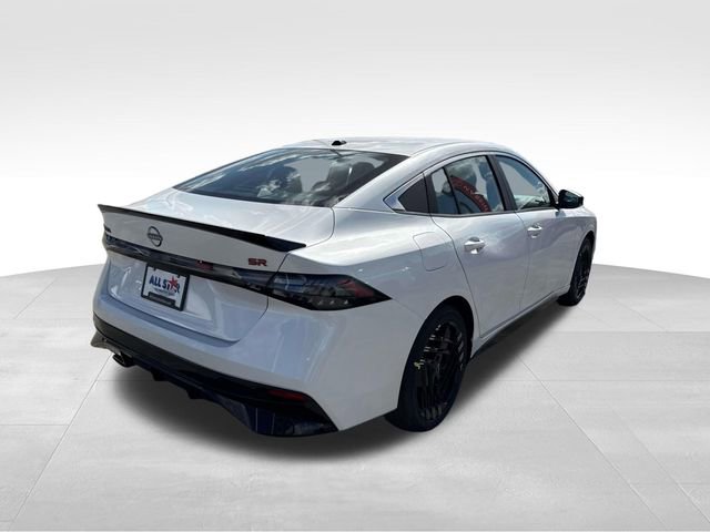 New 2026 Nissan Sentra SR w/ Floor Mat Package FWD image 8