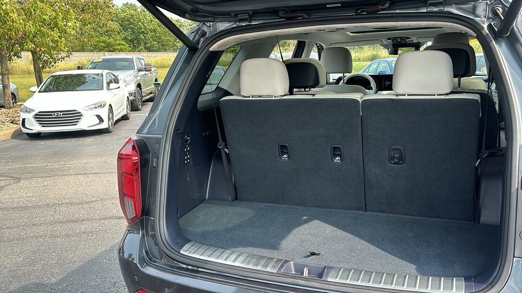 Used 2024 Hyundai Palisade Calligraphy image 35