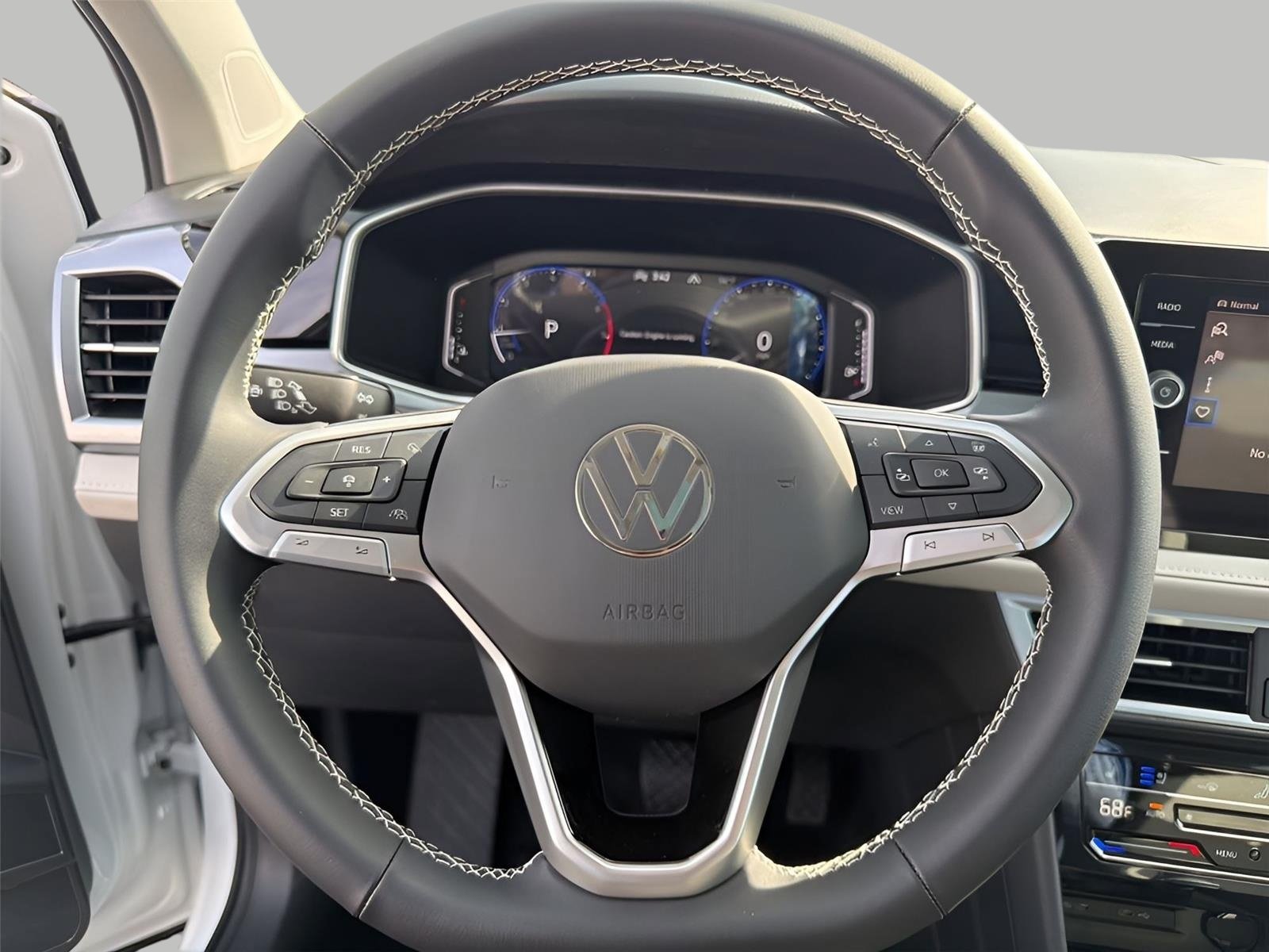 New 2026 Volkswagen Taos SEL AWD/4WD image 11