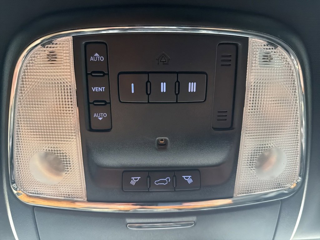 Used 2018 Dodge Durango GT w/ Premium Group image 42