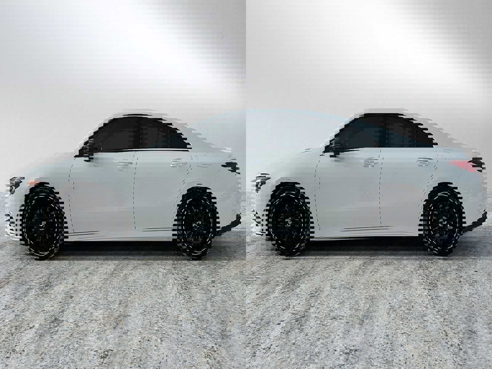 Used 2022 Mercedes-Benz CLA 250 4MATIC image 6