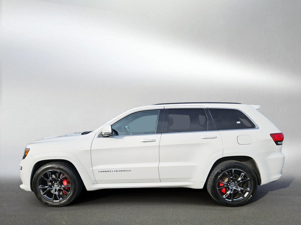 Used 2015 Jeep Grand Cherokee SRT w/ Luxury Group II image 6