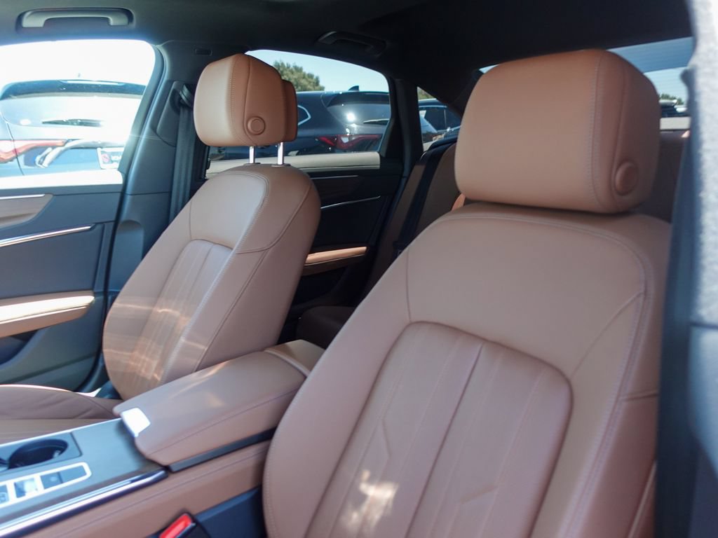 Used 2025 Audi A6 Premium Plus w/ Premium Plus Package AWD/4WD image 22