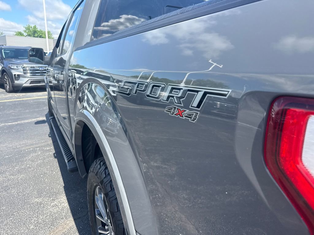 Used 2020 Ford F150 XLT w/ Equipment Group 302A Luxury AWD/4WD image 12