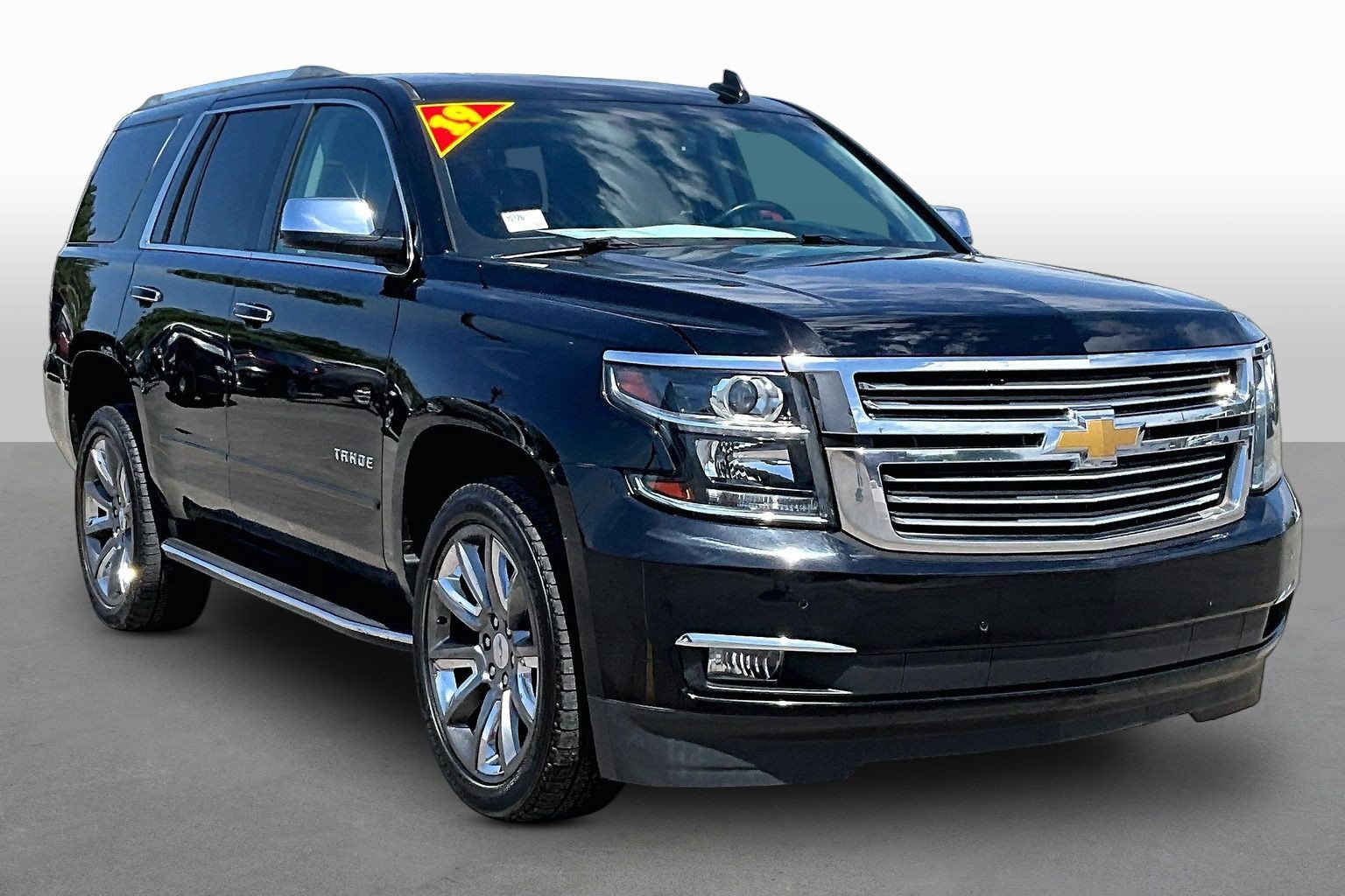 Used 2019 Chevrolet Tahoe Premier AWD/4WD image 10
