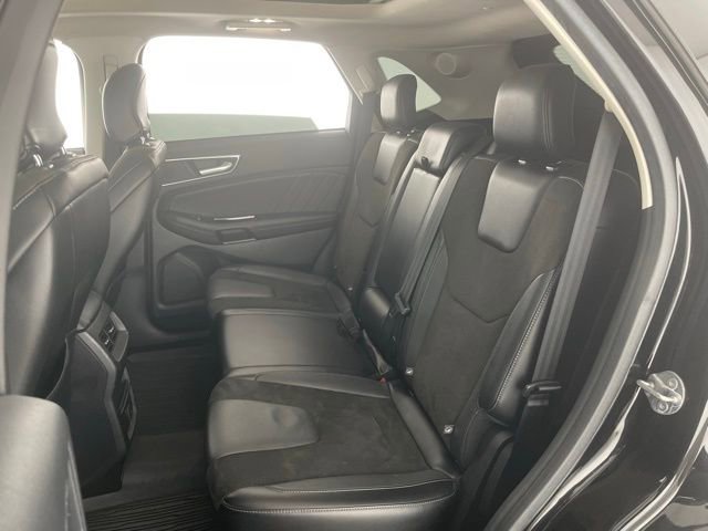 Used 2018 Ford Edge Sport w/ Cold Weather Package image 45