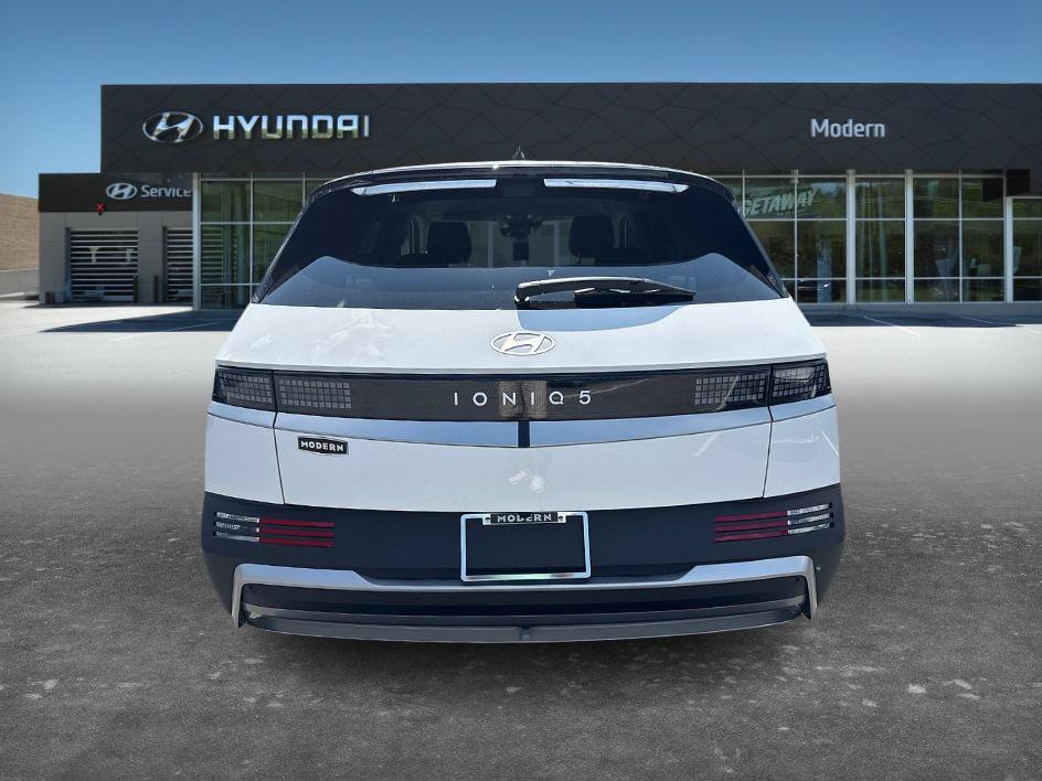 Certified 2025 Hyundai Ioniq 5 SE RWD image 6