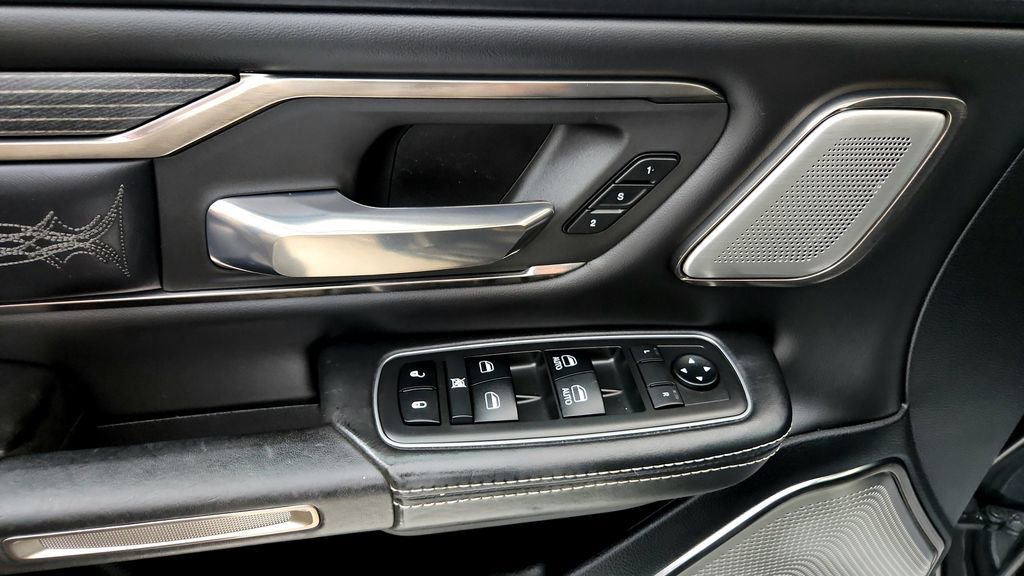 Used 2019 RAM 1500 Limited AWD/4WD image 24