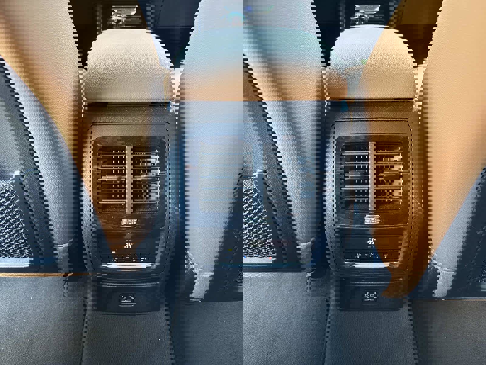 Certified 2023 BMW X3 xDrive30i w/ Premium Package image 17