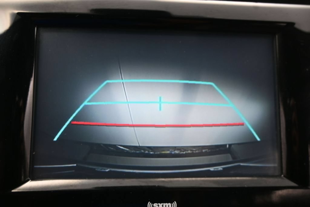 Used 2020 Toyota Camry SE FWD image 18