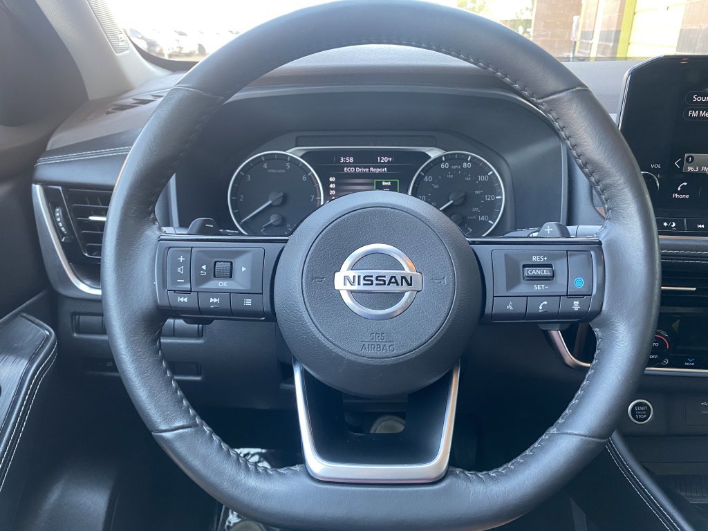 Used 2021 Nissan Rogue SL w/ Premium Package image 32