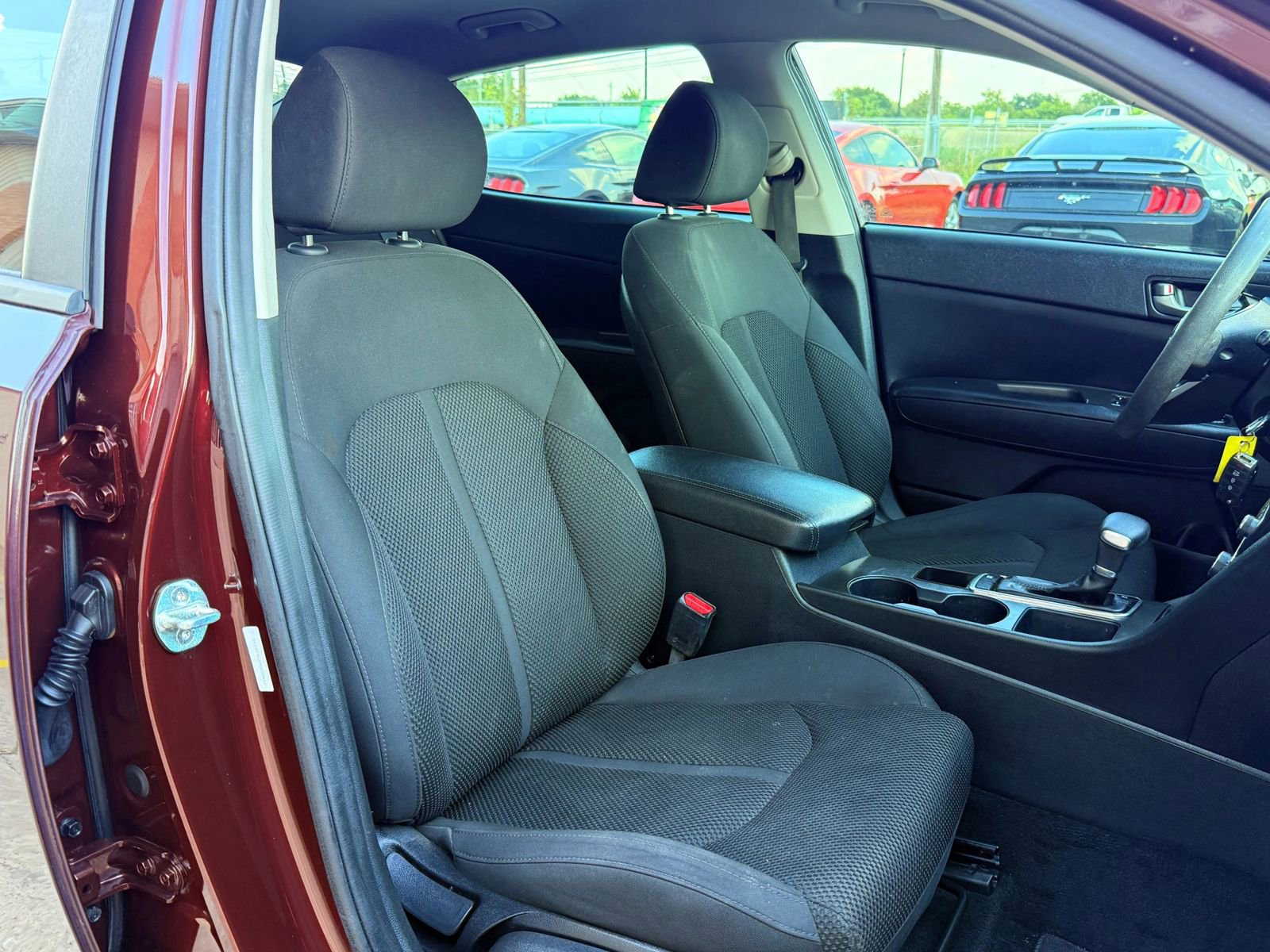Used 2019 Kia Optima LX image 39
