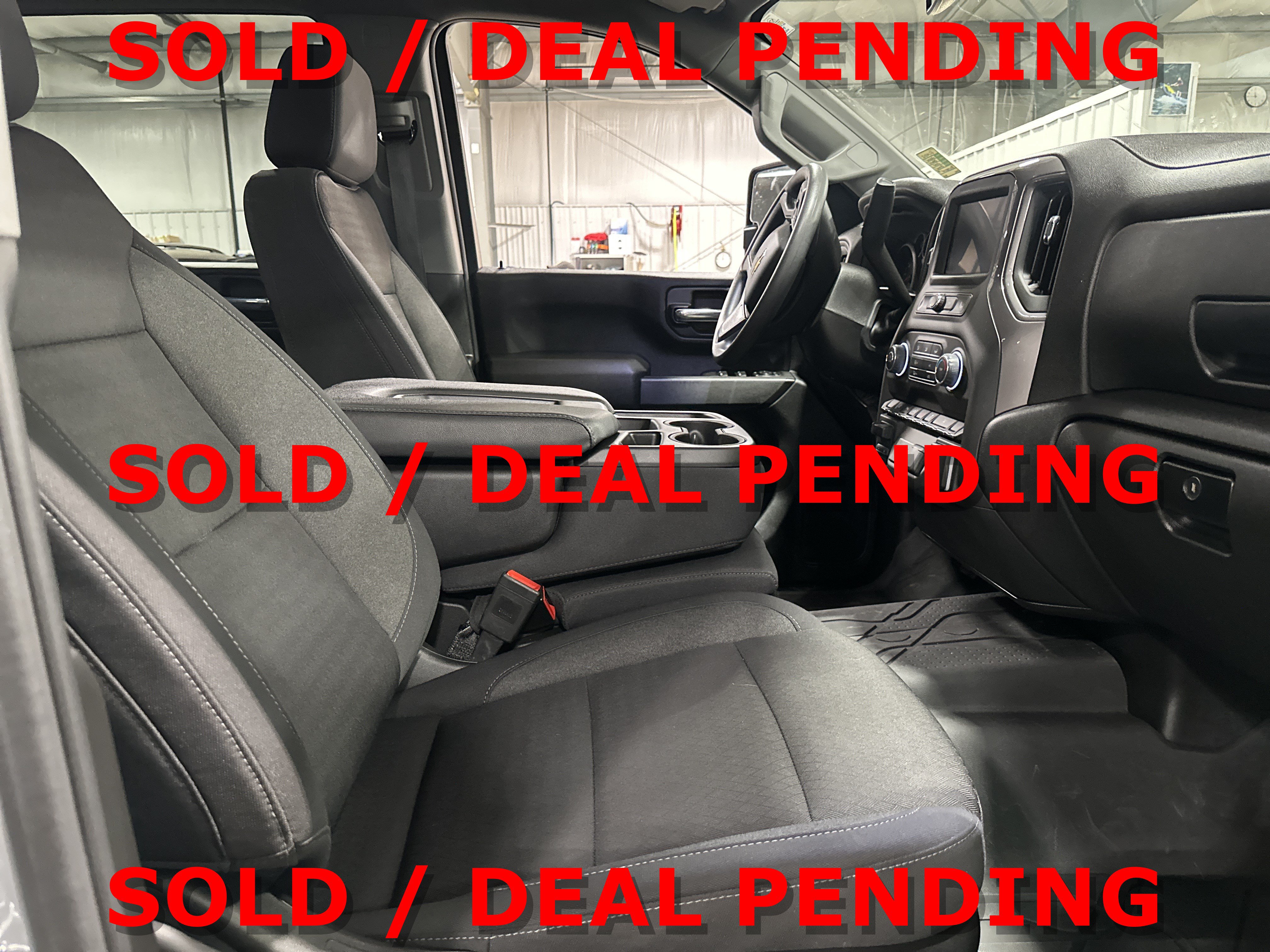 Used 2024 Chevrolet Silverado 2500 Custom w/ Custom Convenience Package AWD/4WD image 14