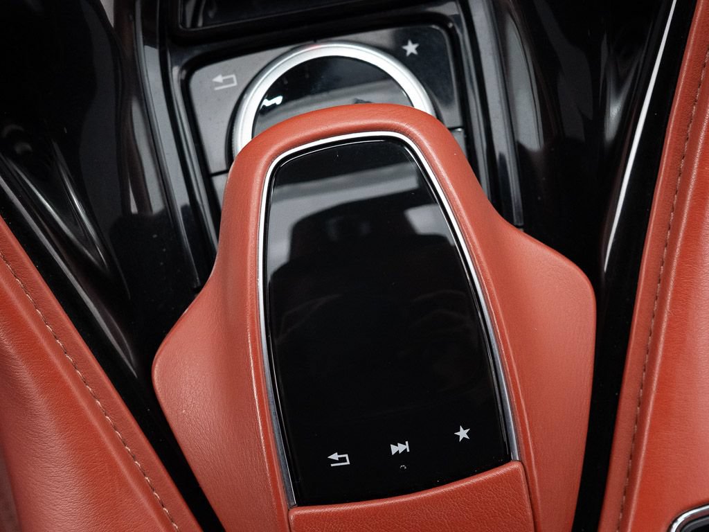Used 2021 Aston Martin DB11 Volante RWD image 39