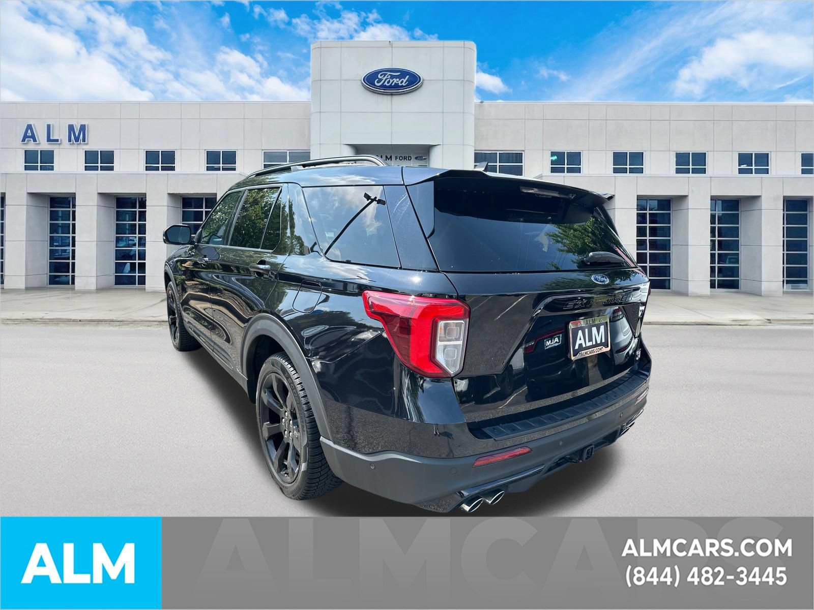 Certified 2022 Ford Explorer ST w/ Equipment Group 401A AWD/4WD image 8