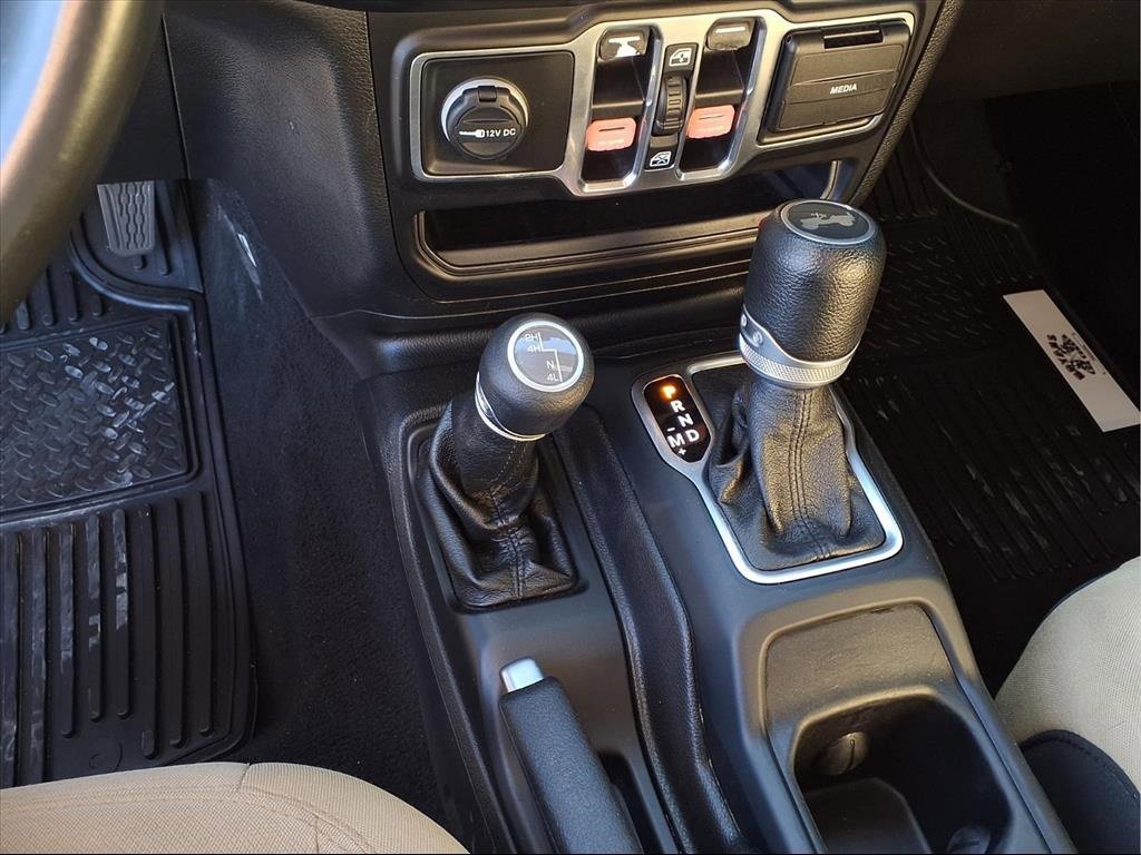 Used 2021 Jeep Wrangler Unlimited Sport image 9