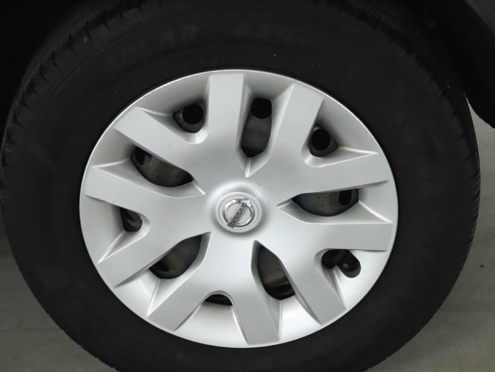 Used 2018 Nissan Rogue Sport S image 37