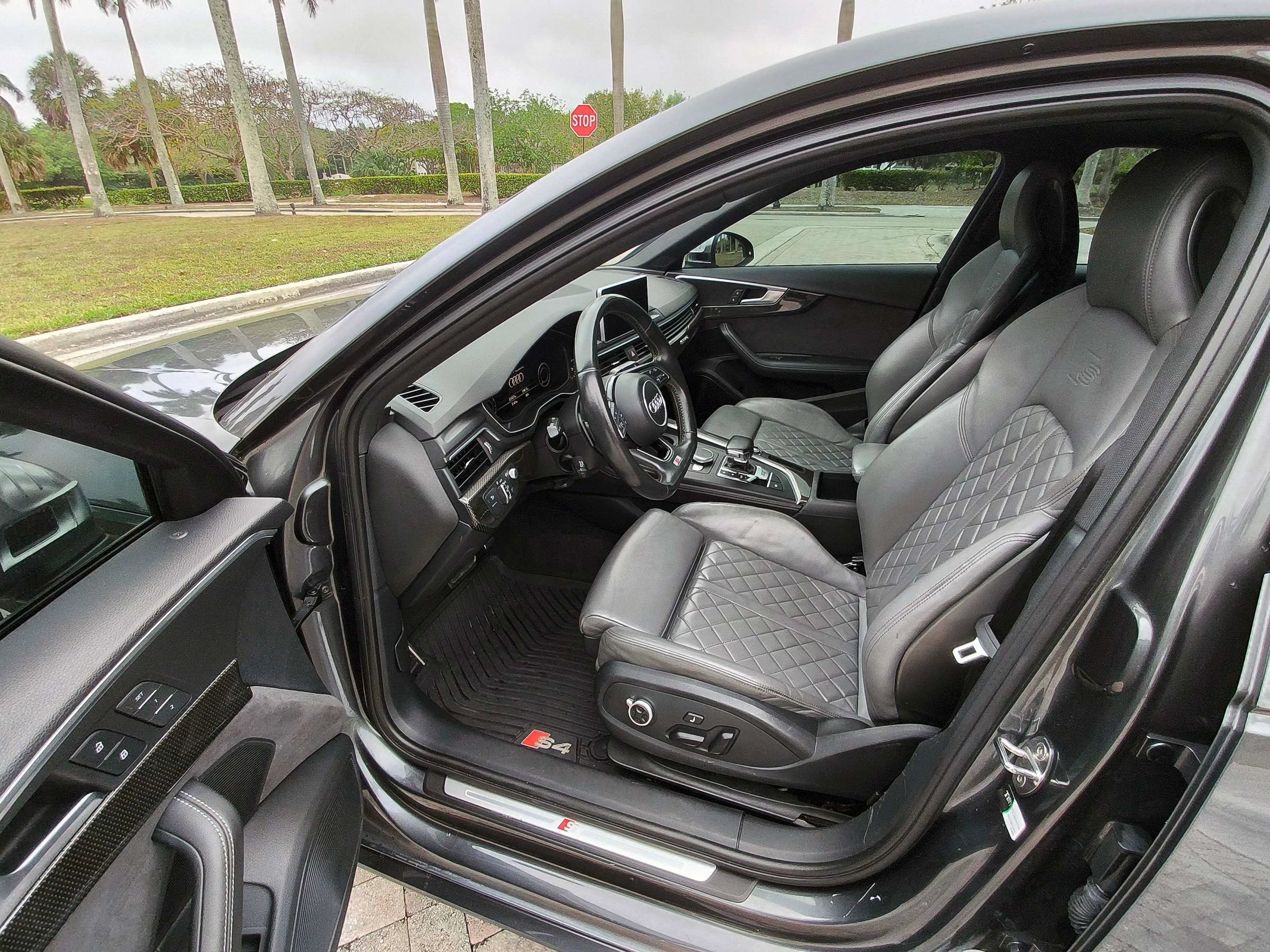 Used 2018 Audi S4 Premium Plus w/ Navigation Package AWD/4WD image 4