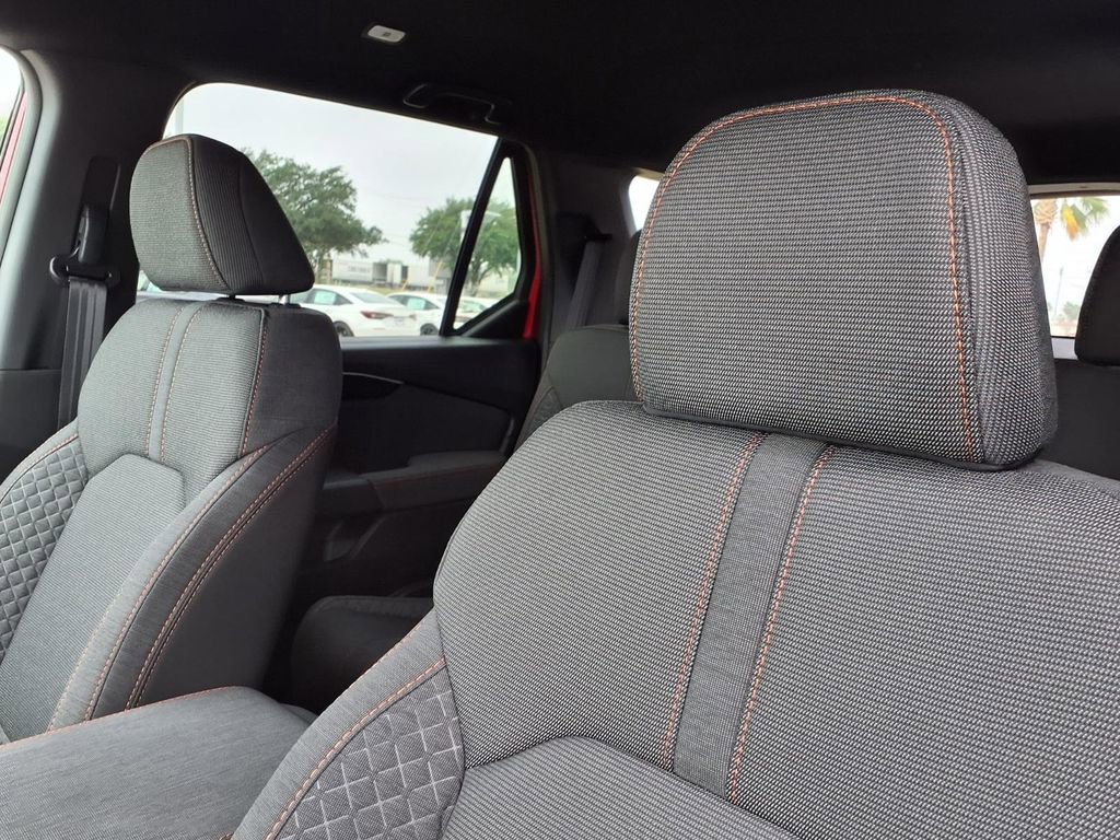 New 2026 Honda Pilot Sport image 17