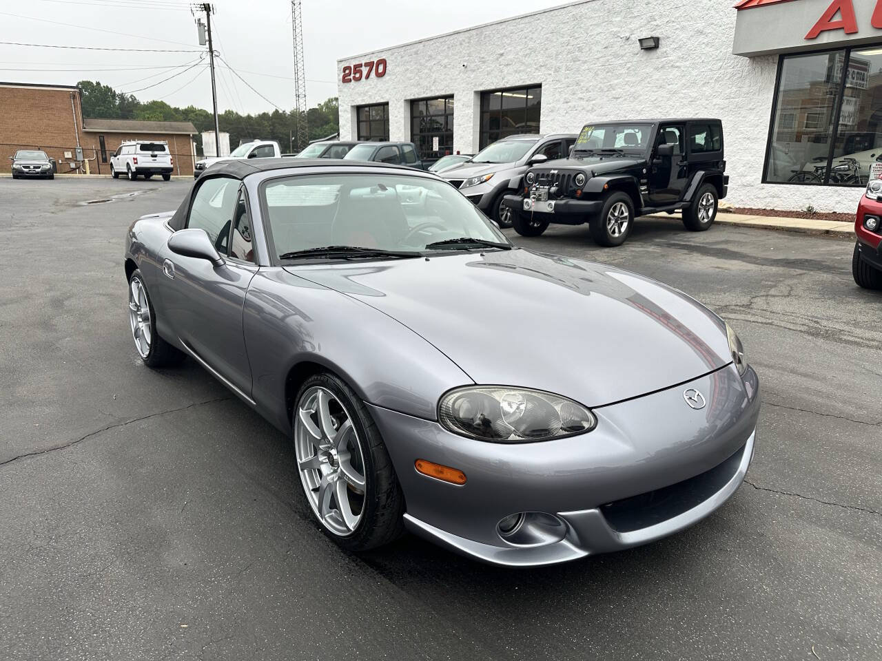 Used 2004 MAZDA MX-5 Miata MAZDASPEED RWD image 3