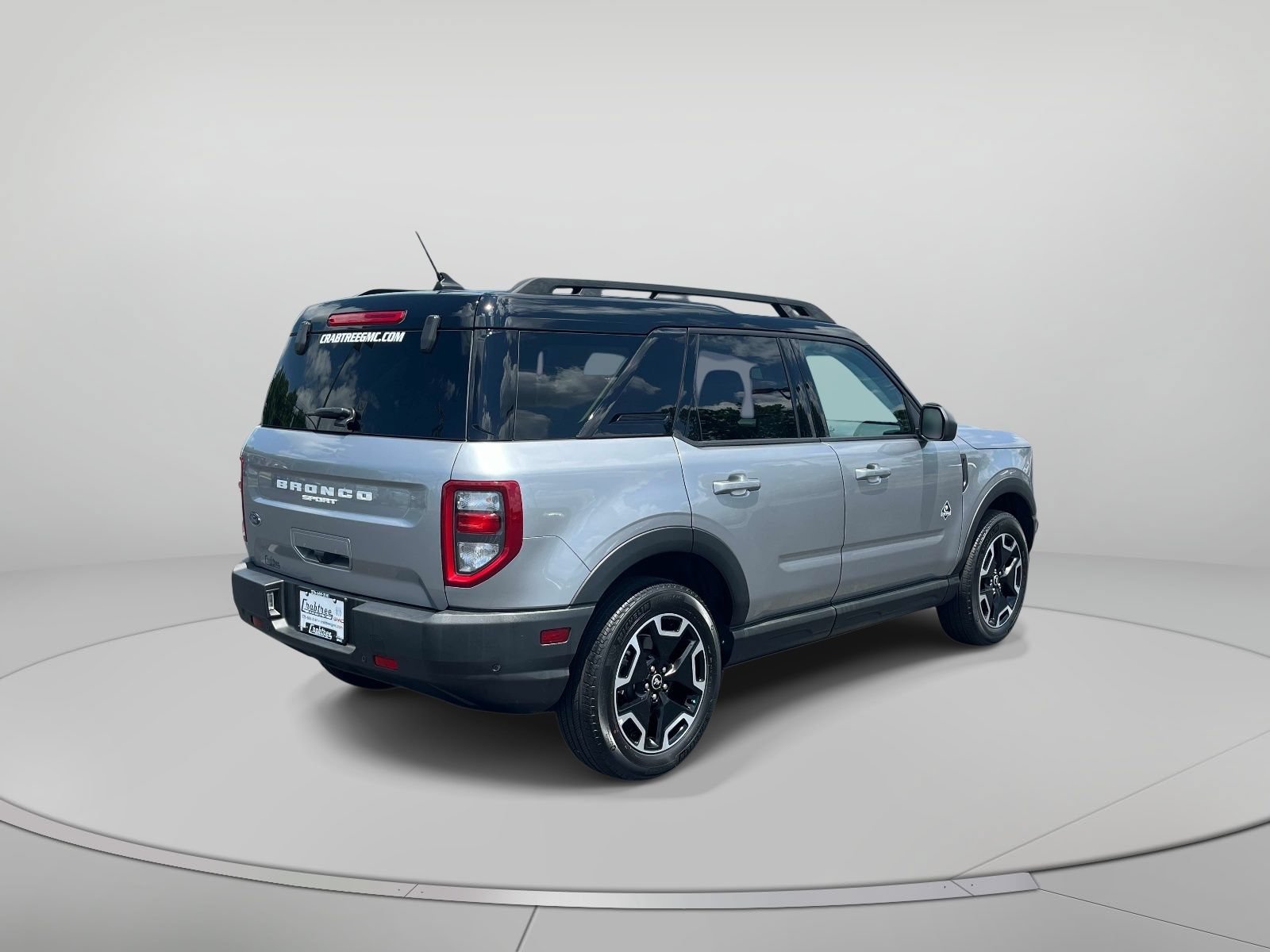 Used 2023 Ford Bronco Sport Outer Banks AWD/4WD image 3