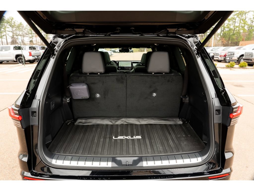 Used 2026 Lexus TX 350 AWD w/ Technology Package image 16