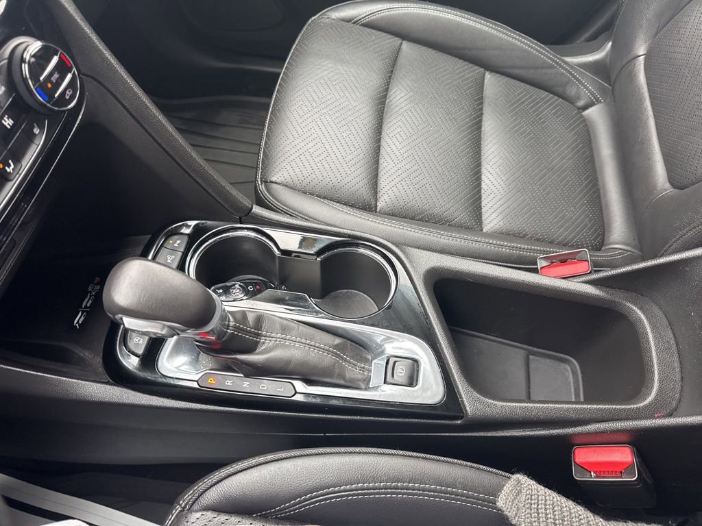 Used 2020 Buick Encore GX Essence w/ Advanced Technology Package image 32