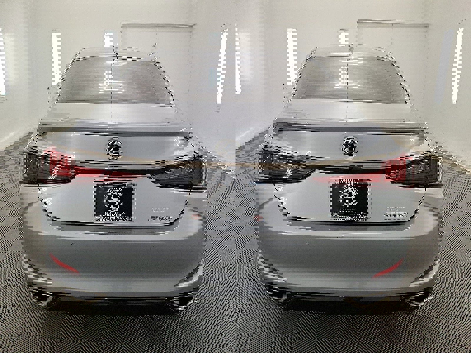 Used 2023 Lexus ES 350 F Sport w/ Accessory Package (Z2) image 23