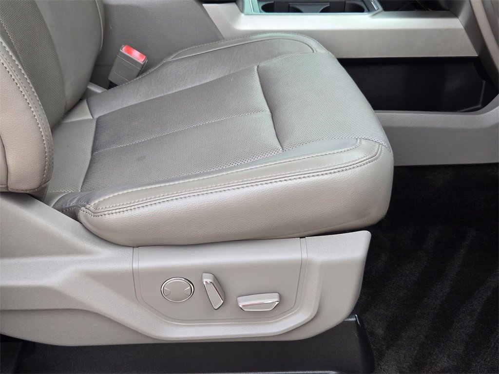 Used 2018 Ford F150 Lariat image 25