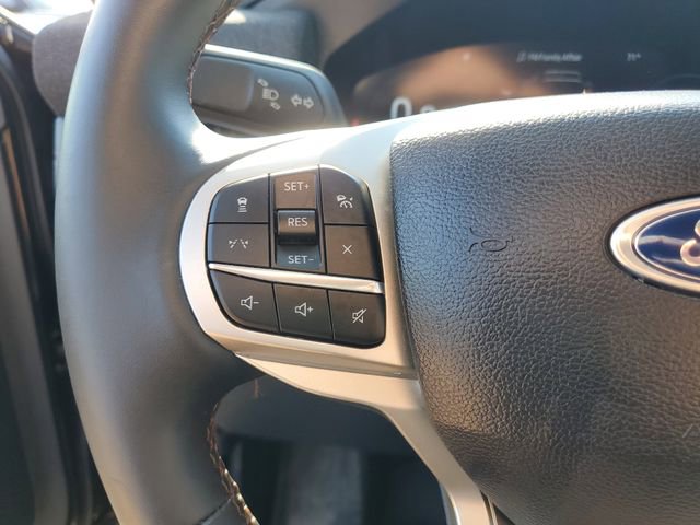Certified 2025 Ford Explorer Active w/ Active Comfort Package image 18