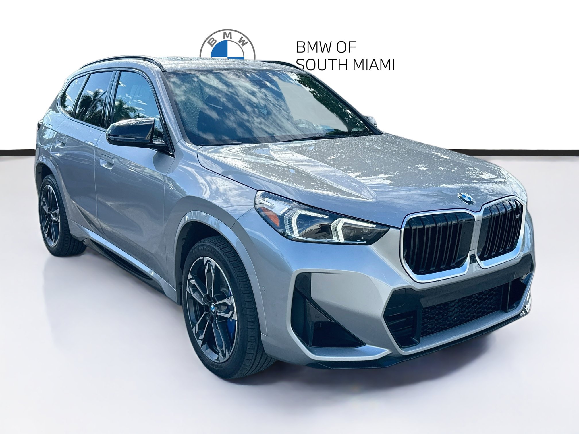 Certified 2025 BMW X1 M35i AWD/4WD image 1