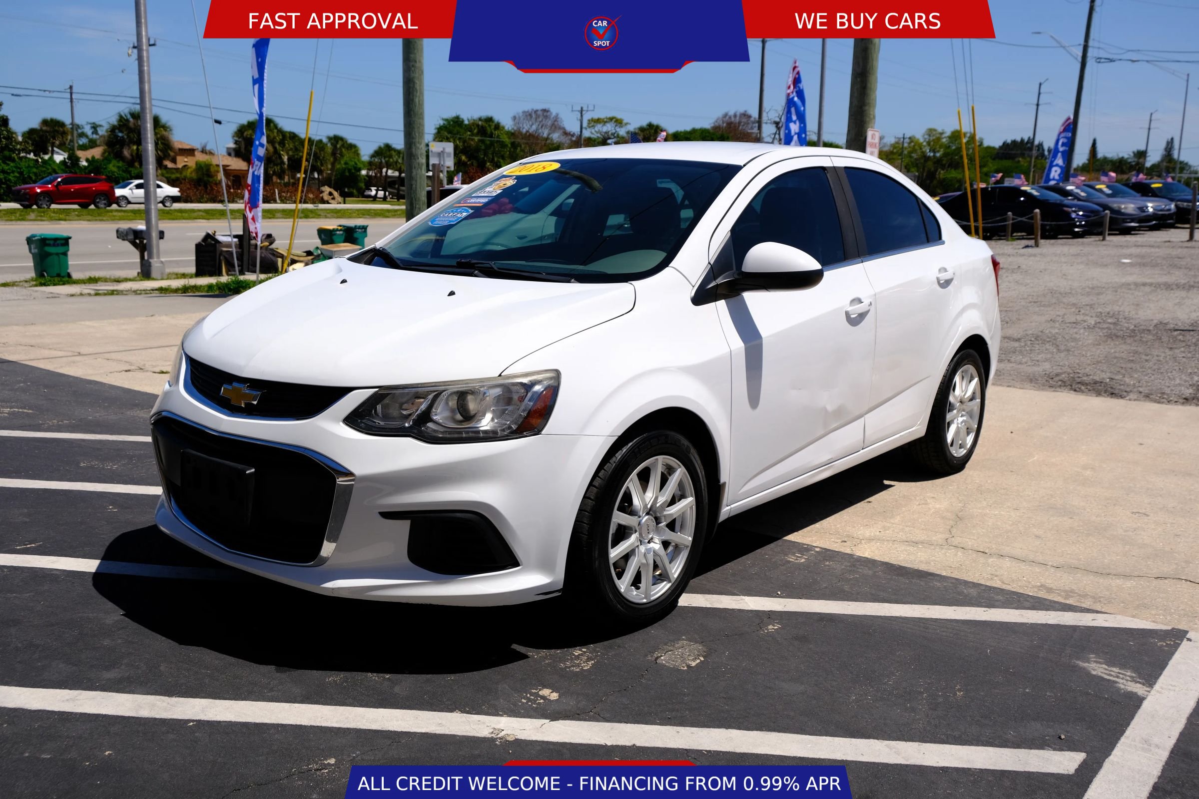 Used 2018 Chevrolet Sonic Premier w/ Driver Confidence Package FWD image 1