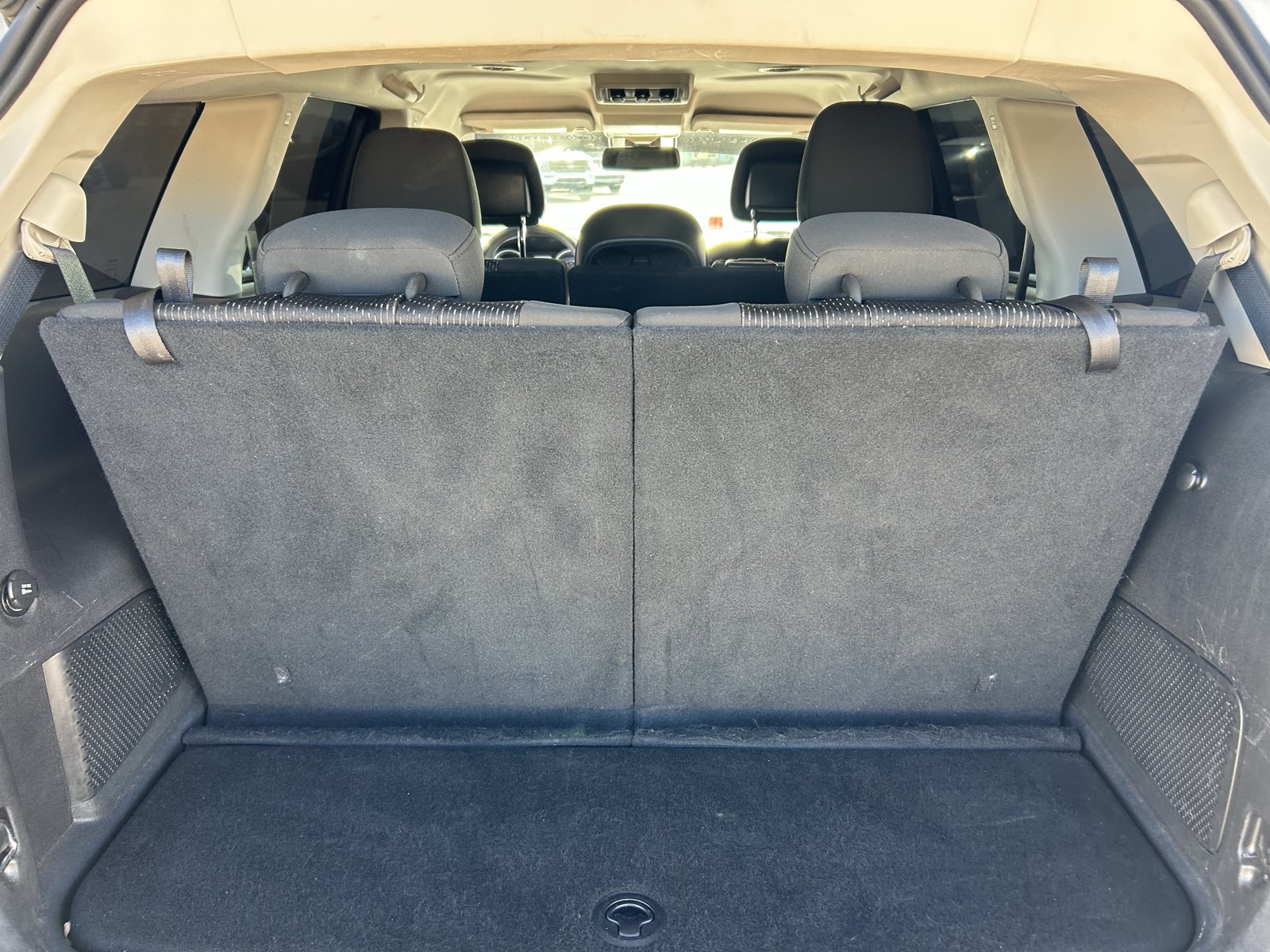 Used 2019 Dodge Journey SE FWD image 12