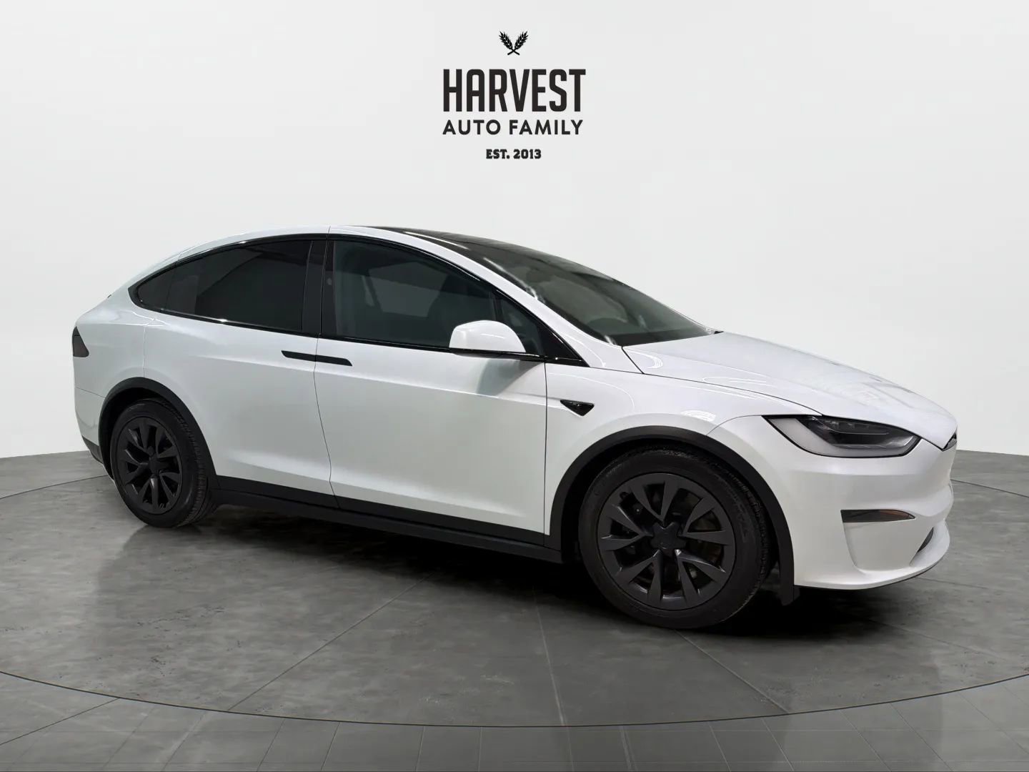 Used 2023 Tesla Model X image 9