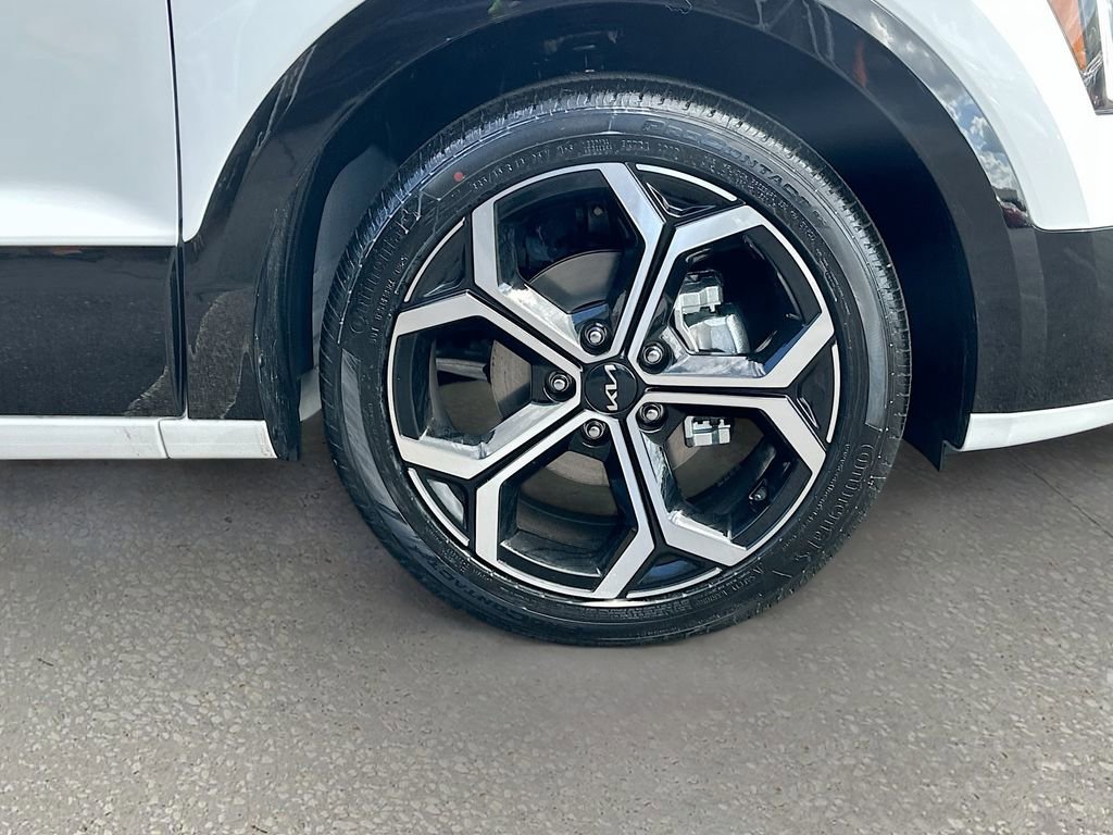 New 2026 Kia Niro SX Touring image 32