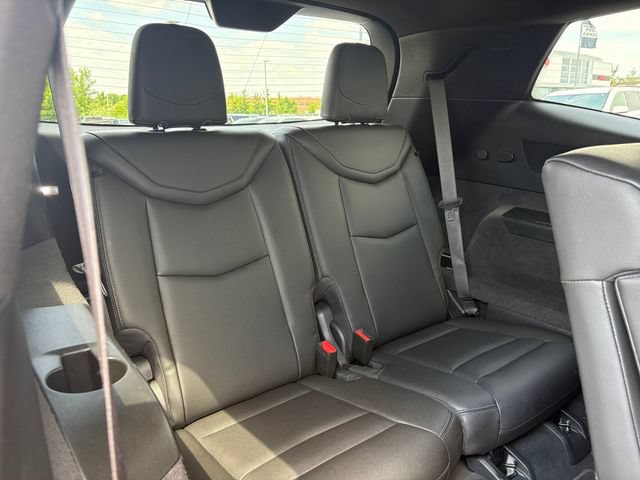 Certified 2025 Cadillac XT6 Luxury AWD/4WD image 16