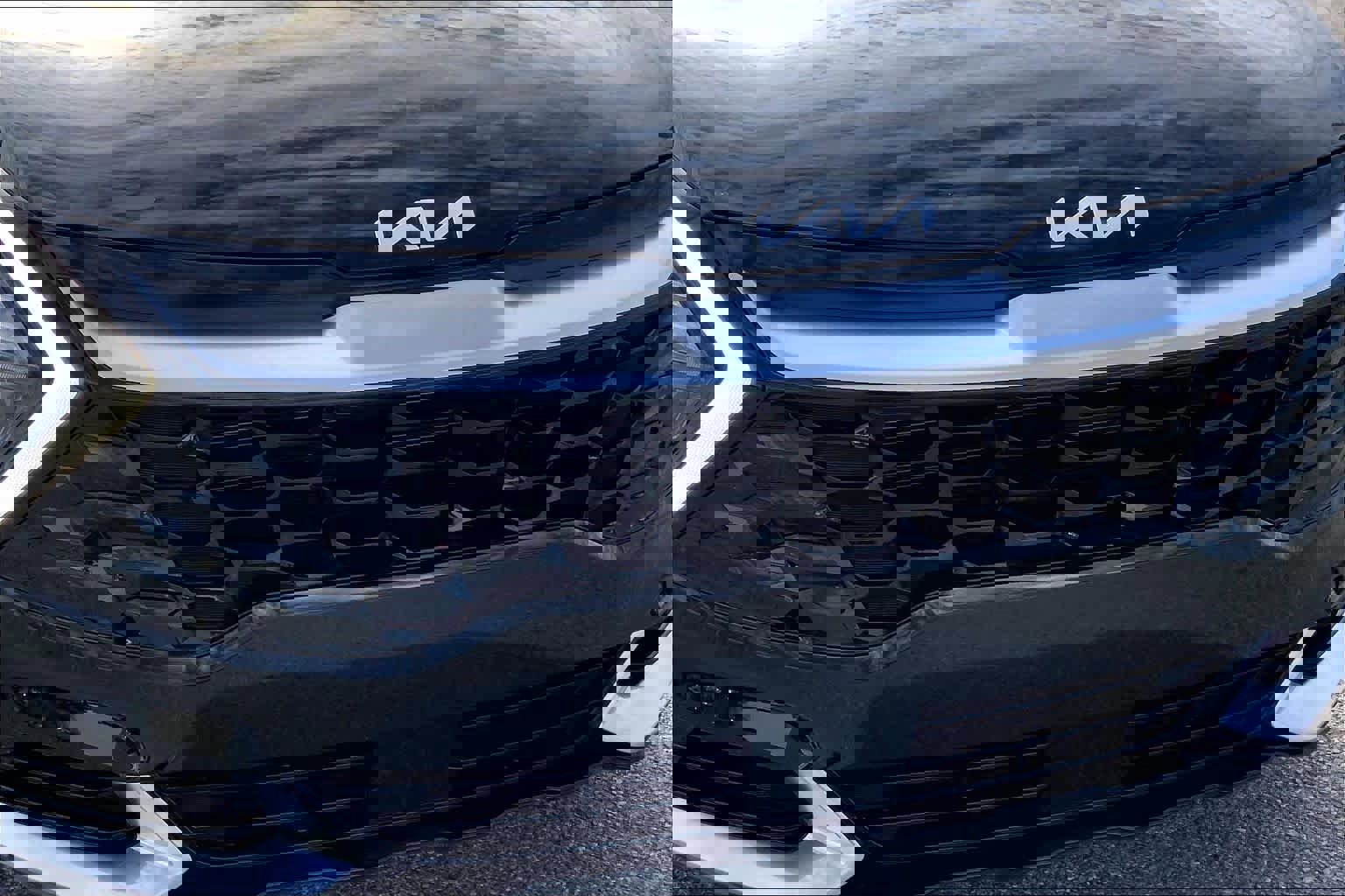 Used 2023 Kia Sportage SX image 29