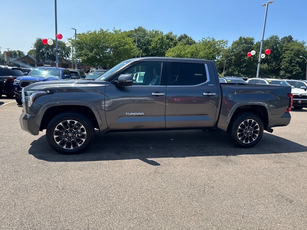 Used 2025 Toyota Tundra Limited AWD/4WD image 4