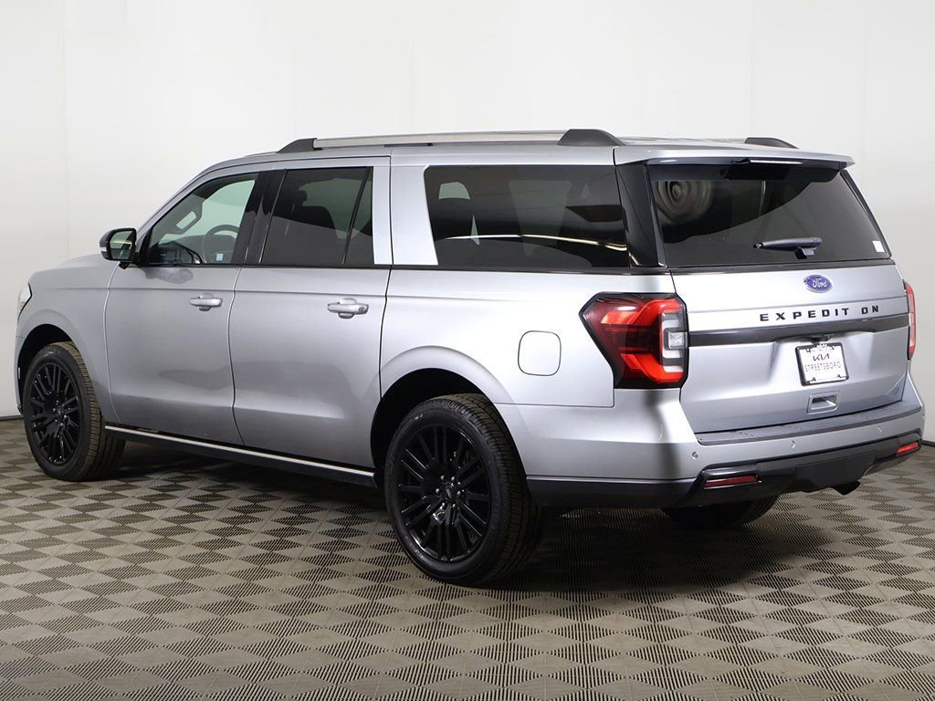 Used 2023 Ford Expedition Max Limited image 15
