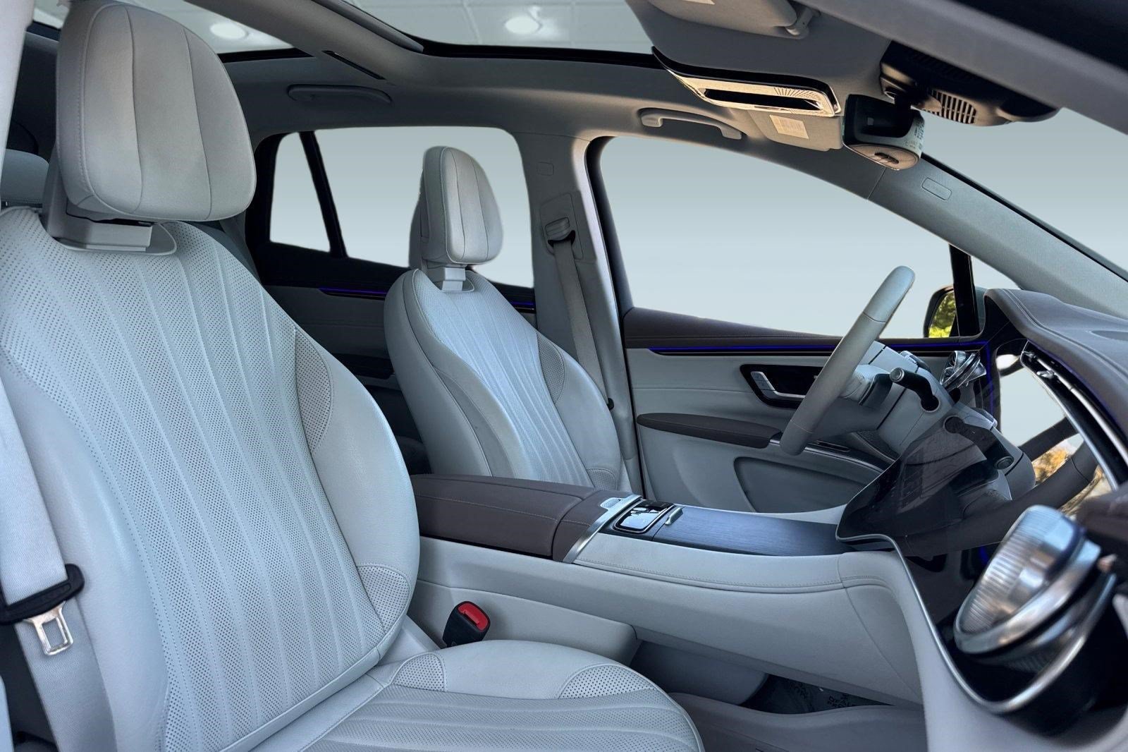 Certified 2023 Mercedes-Benz EQS 580 4MATIC SUV image 28