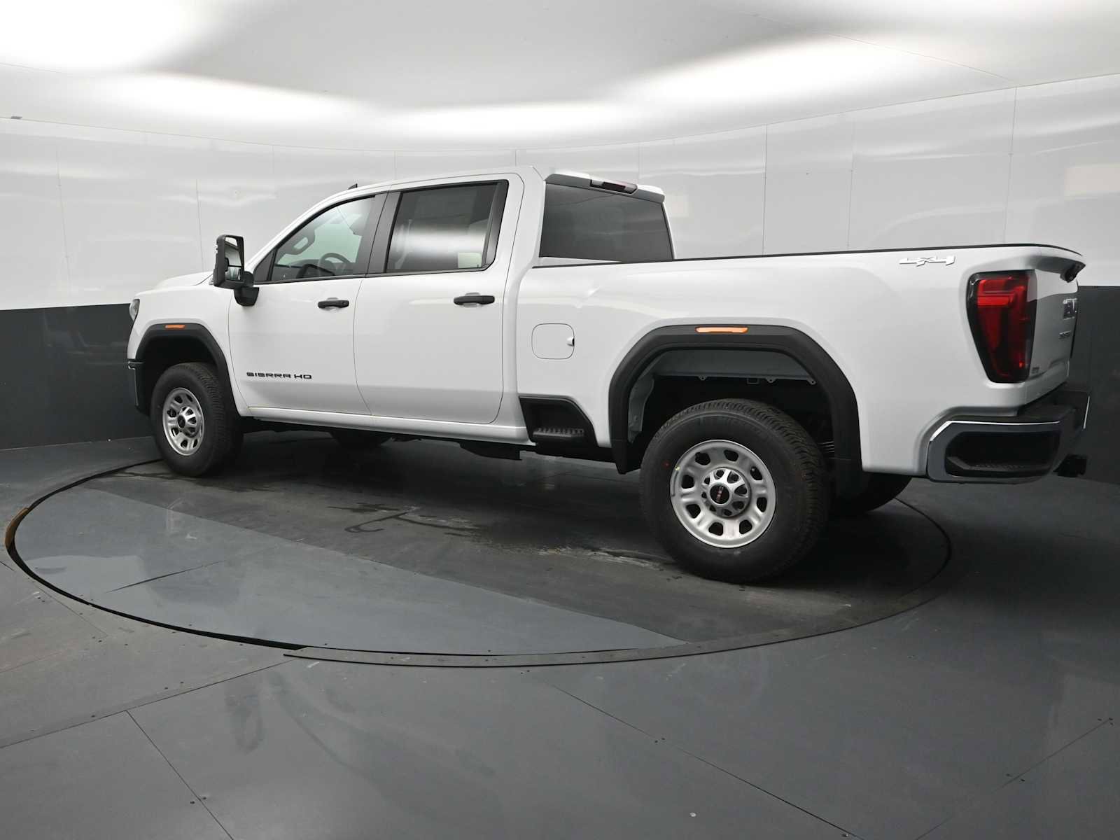 New 2026 GMC Sierra 2500 Pro w/ Convenience Package AWD/4WD image 6