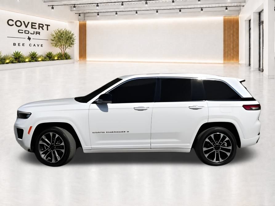 Used 2024 Jeep Grand Cherokee Overland w/ Adv Protech Group III AWD/4WD image 4