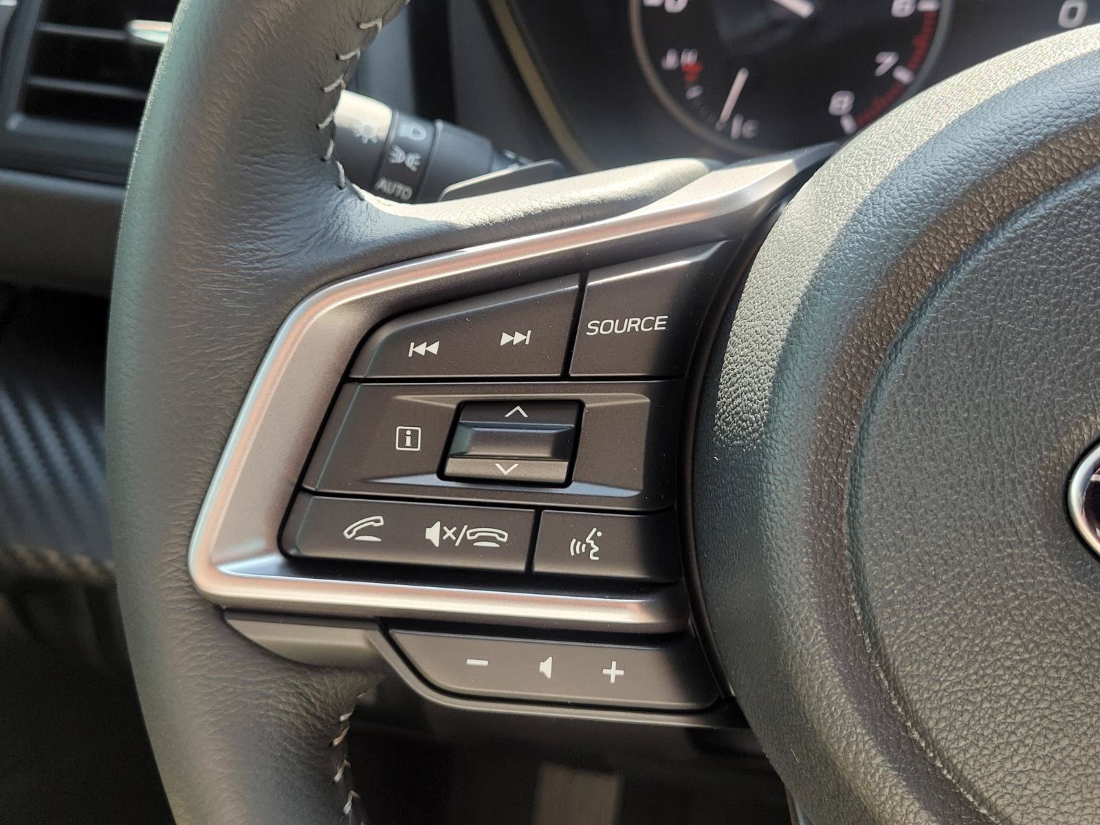 Used 2026 Subaru Ascent Premium AWD/4WD image 8