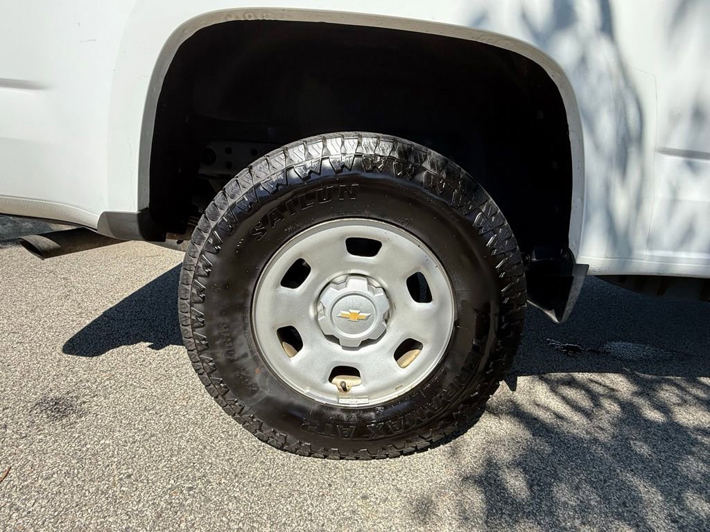 Used 2019 Chevrolet Colorado W/T w/ WT Convenience Package RWD image 29