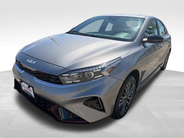 Used 2023 Kia Forte GT-Line w/ GT-Line Technology Package image 4