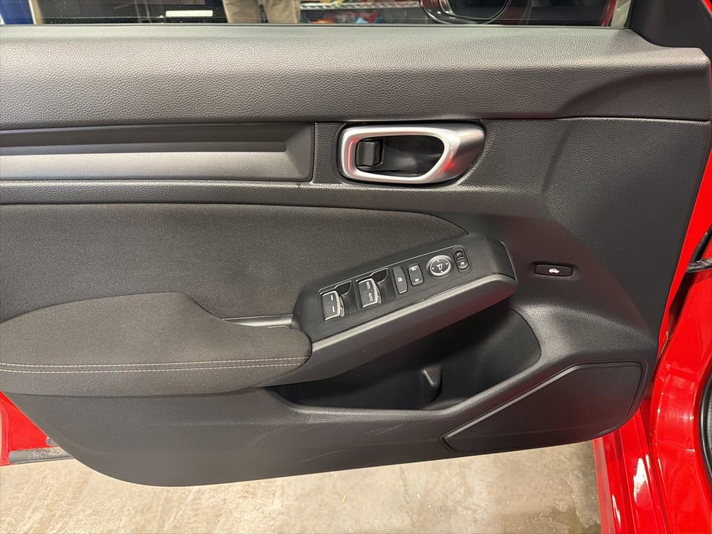 Used 2024 Honda Civic Sport image 11