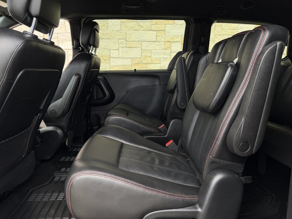 Used 2020 Dodge Grand Caravan GT FWD image 25
