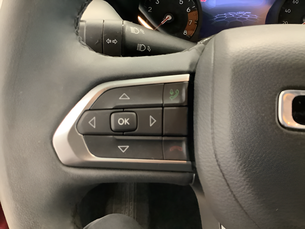 Used 2023 Jeep Compass Limited AWD/4WD image 11