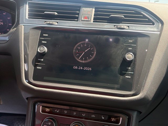 Used 2020 Volkswagen Tiguan SEL FWD image 16